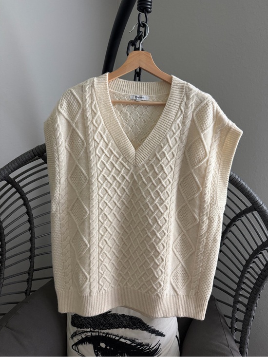 Madewell Sweaters - New Madewell Cream Cable Knit V-Neck Sweater M